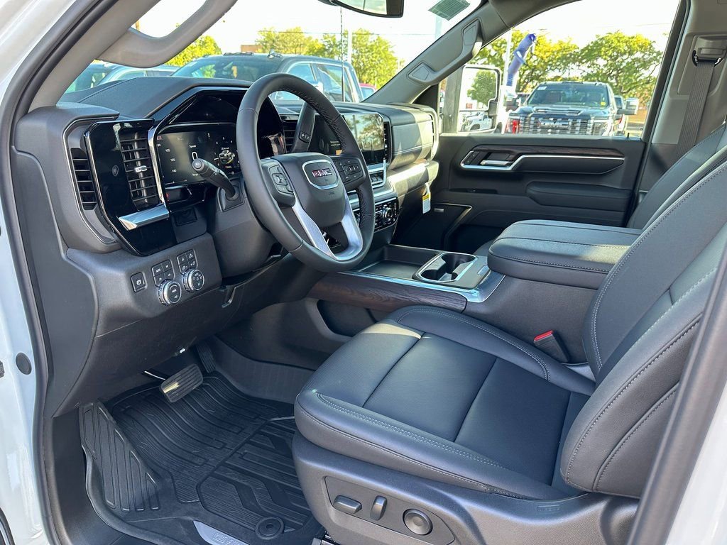 2026 GMC Sierra 2500HD SLT - Photo 7