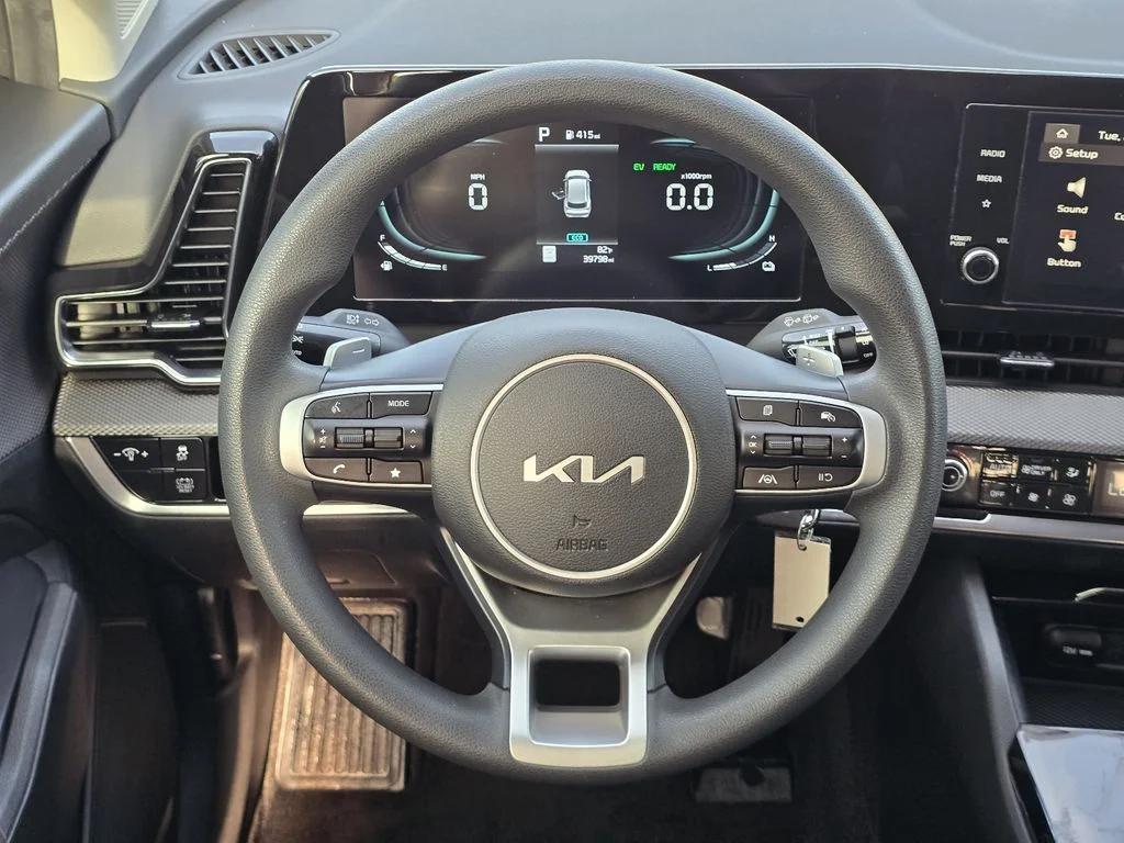 Used 2025 Steel Gray Kia LX image 14