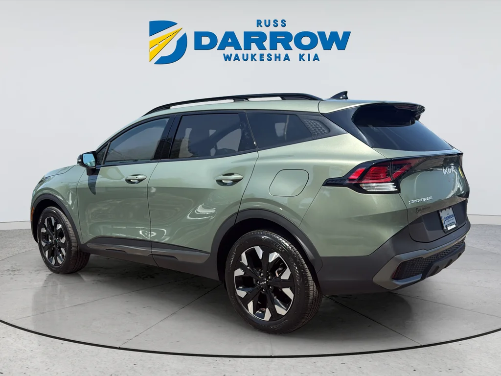 Certified Used 2024 Green Kia X-Line image 3