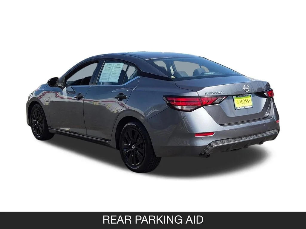 Used 2024 Gray Nissan S image 7