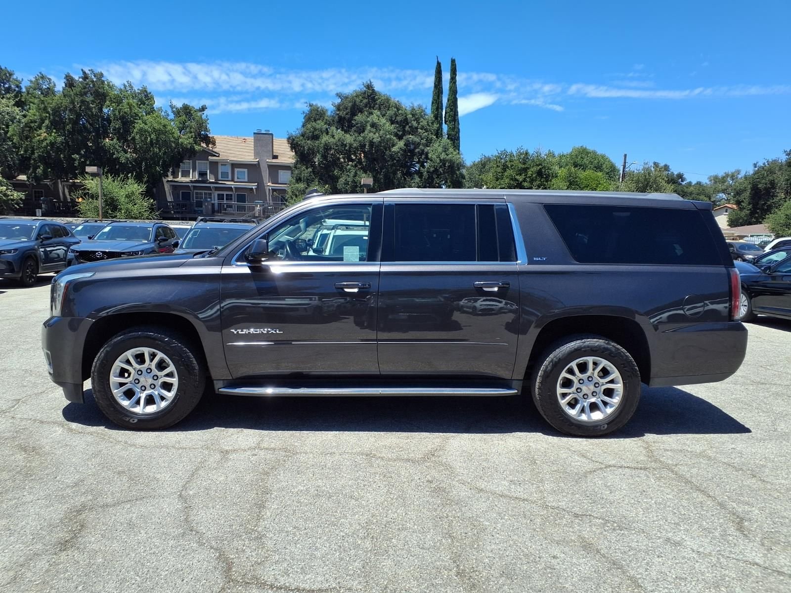 Used 2016 Silver GMC SLT image 3
