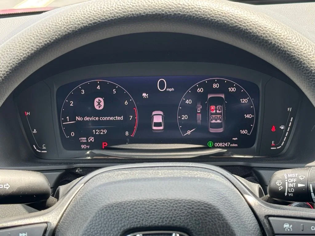 Used 2025  Honda LX image 22