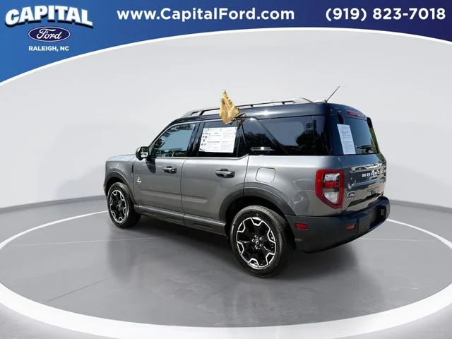 Used 2025 Gray Ford Outer Banks image 6