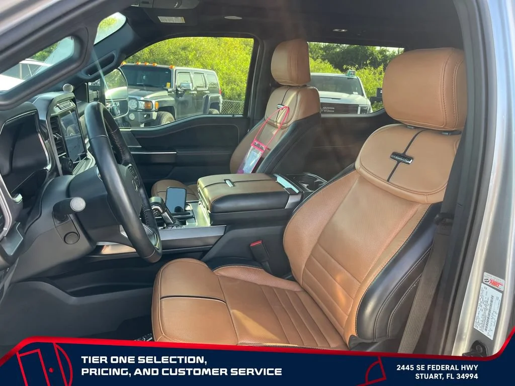 Used 2022  Ford XL image 14