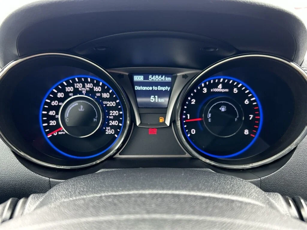 Used 2014  Hyundai 2.0T Premium 6sp Dilawri Certified   Local BC   Re image 23