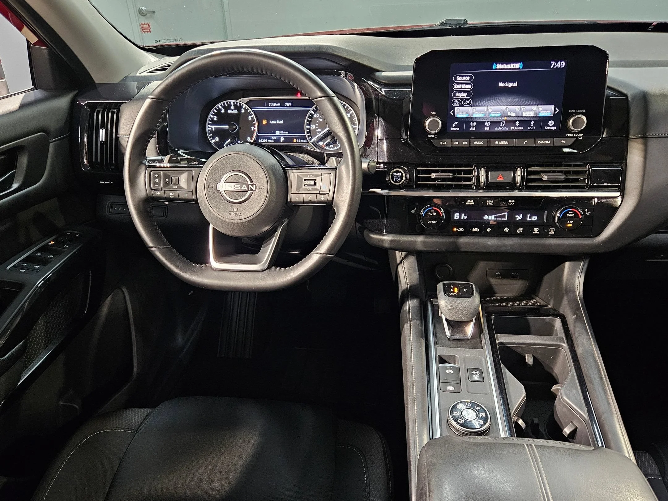 Used 2023 Scarlet Ember Tintcoat Nissan SV image 9