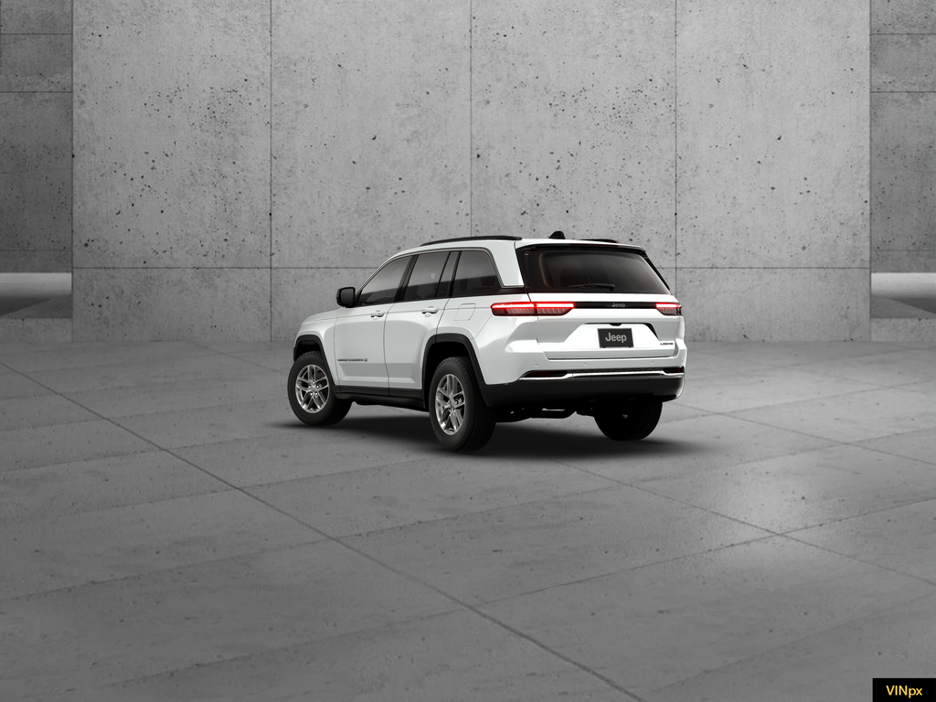 New 2026 Silver Zynith Exterior Paint Jeep Laredo image 4