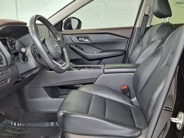 Used 2023 Black Nissan SV image 22