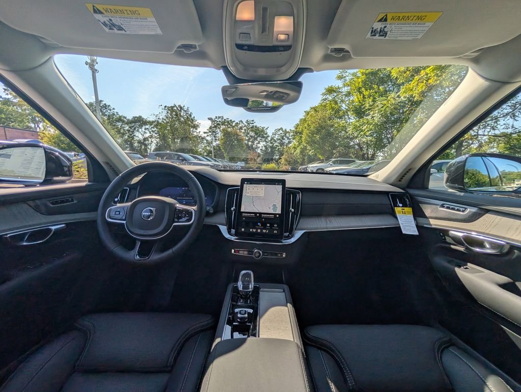 2026 Volvo XC90 Ultra - Photo 14