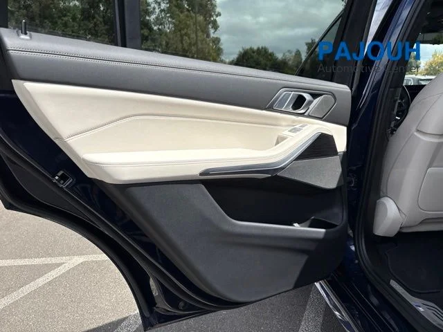 Certified Used 2024 Tanzanite Blue II Metallic BMW xDrive40i image 19