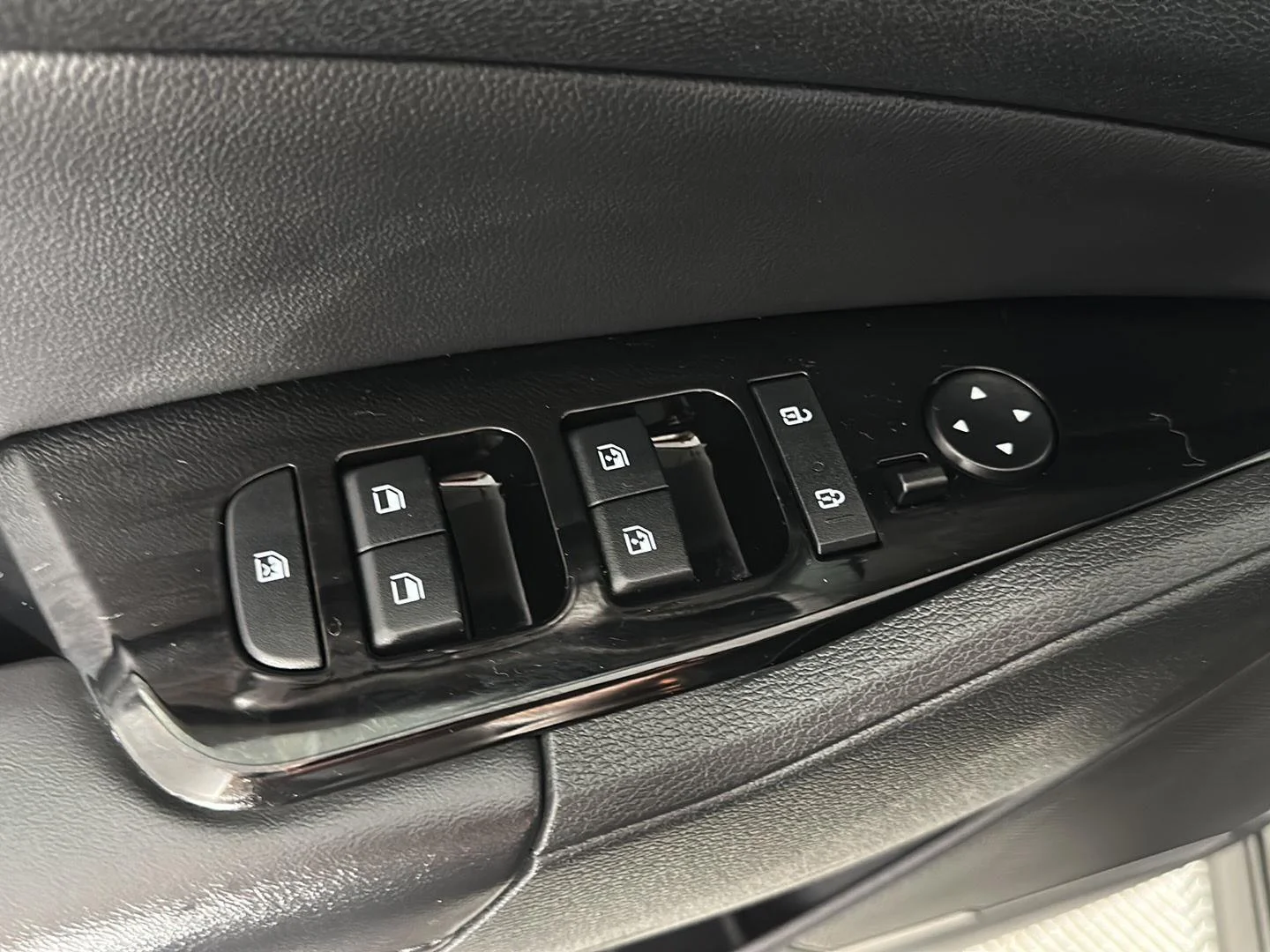 Used 2024 Ebony Black Kia X-Line image 12