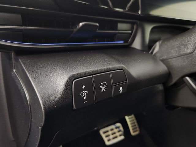 2025 Hyundai Elantra Blue - Photo 21