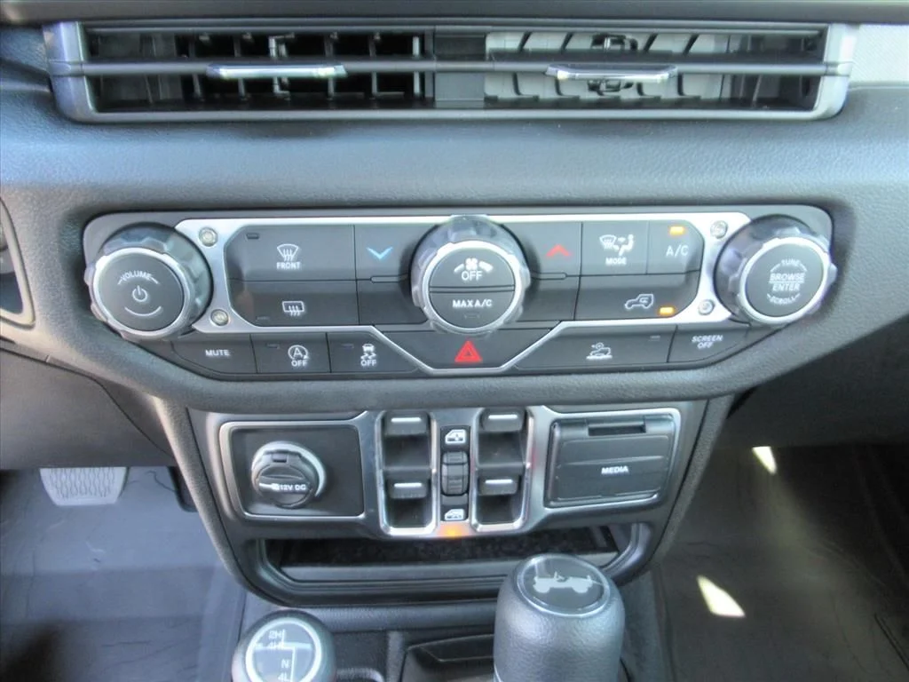 New 2026 41 Jeep Sport image 24
