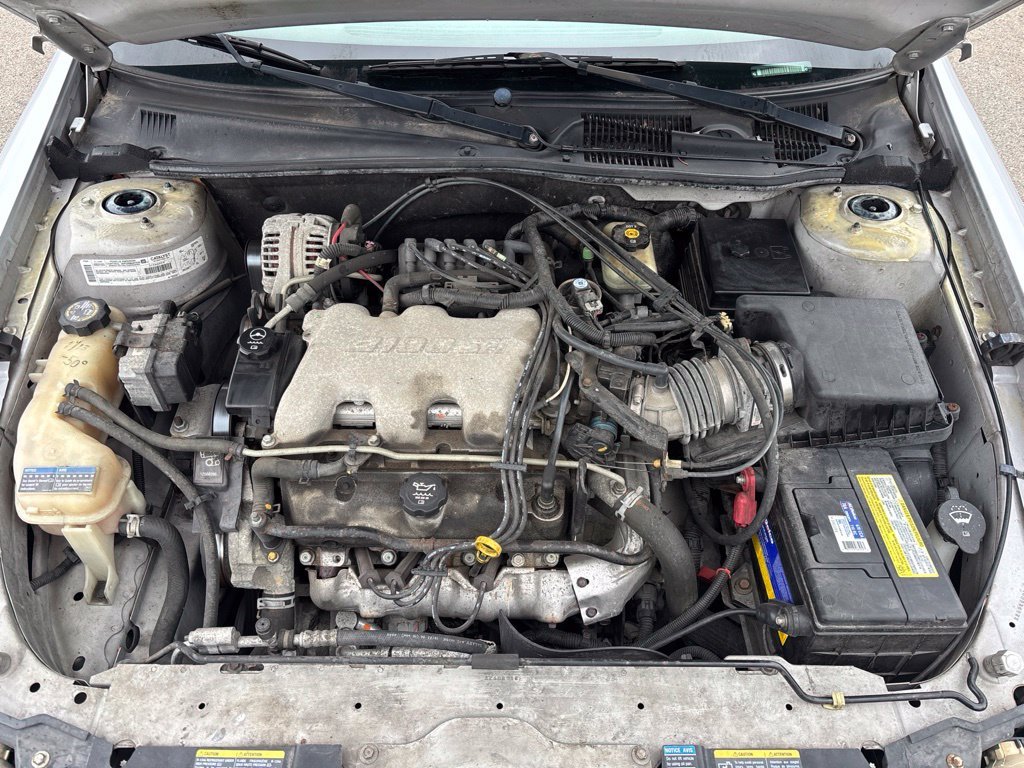 Used 2003 Silver Chevrolet LS image 10