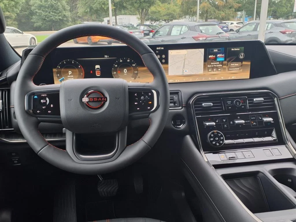 2025 Nissan Armada PRO-4X - Photo 14