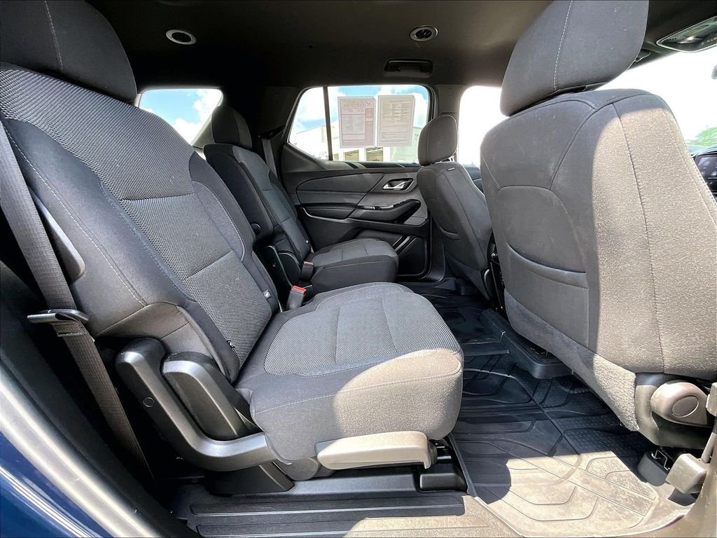 Used 2023 Northsky Blue Metallic Chevrolet LT image 16
