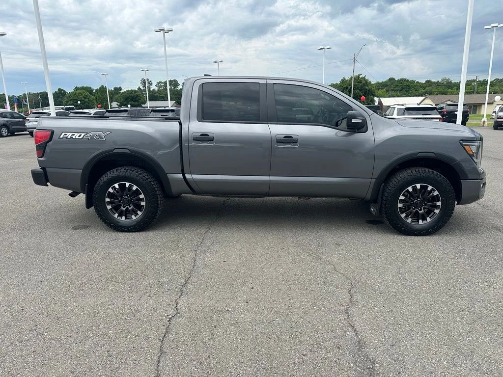 Used 2022 Gun Metallic Nissan PRO-4X image 4