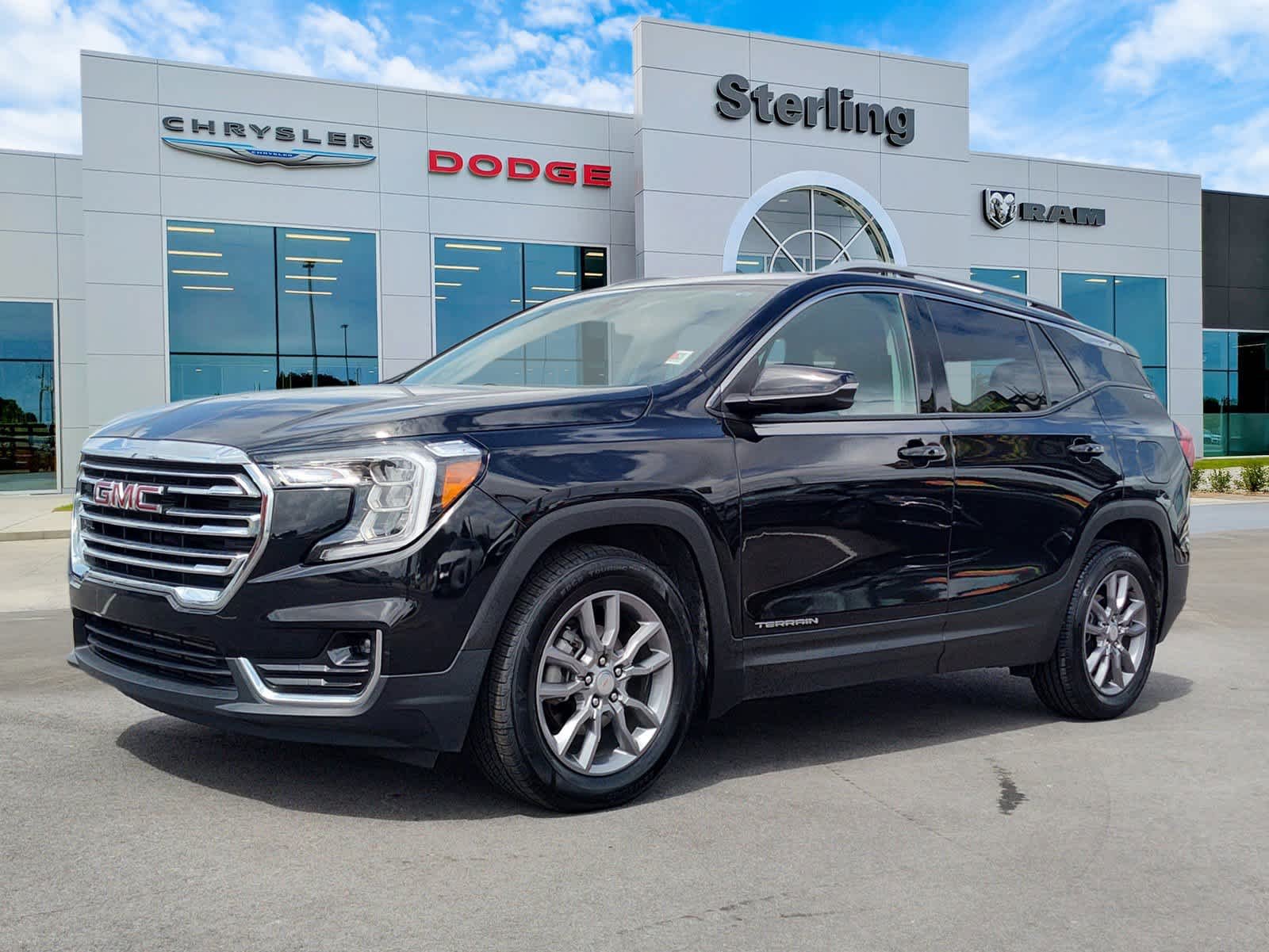 2024 GMC Terrain SLT