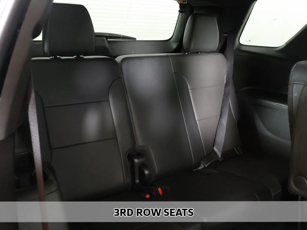 Used 2023 Gray Chevrolet Premier image 12