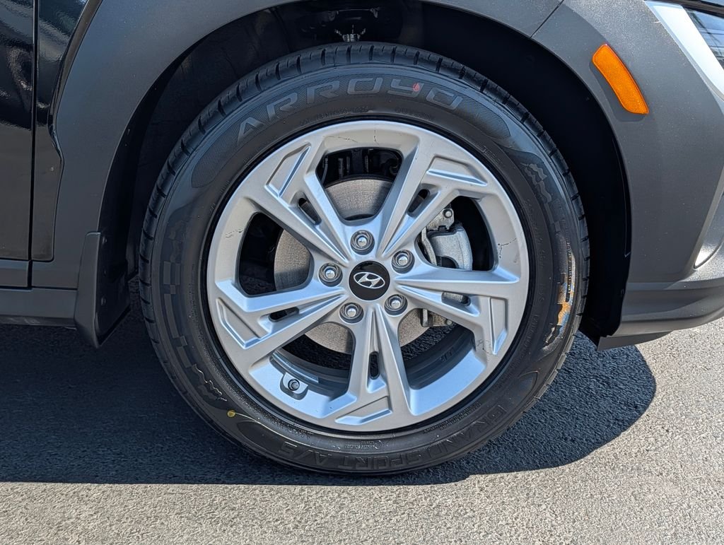 2023 Hyundai Kona SEL - Photo 8
