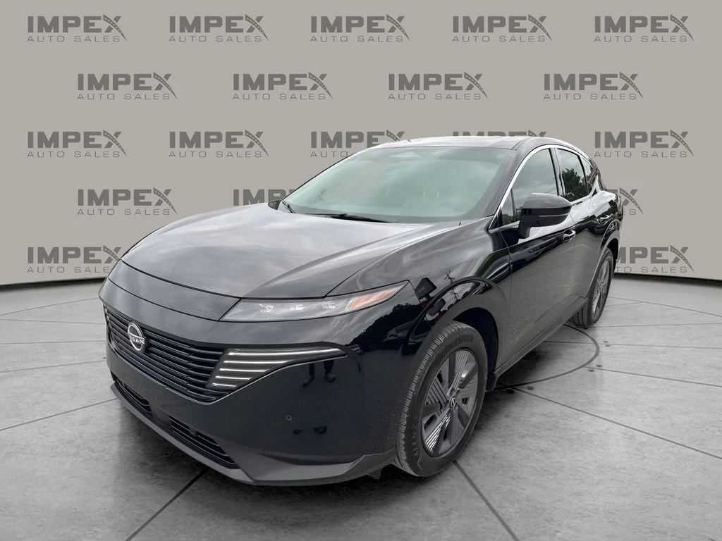 Used 2025 Black Nissan SL image 1