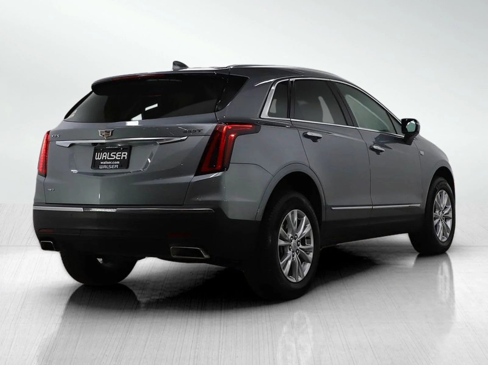 Used 2025 Gray Cadillac Luxury image 6