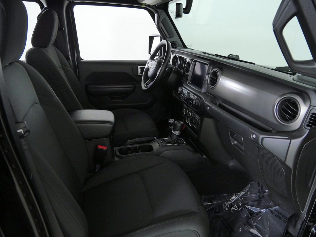 Used 2021 Black Jeep Willys image 19