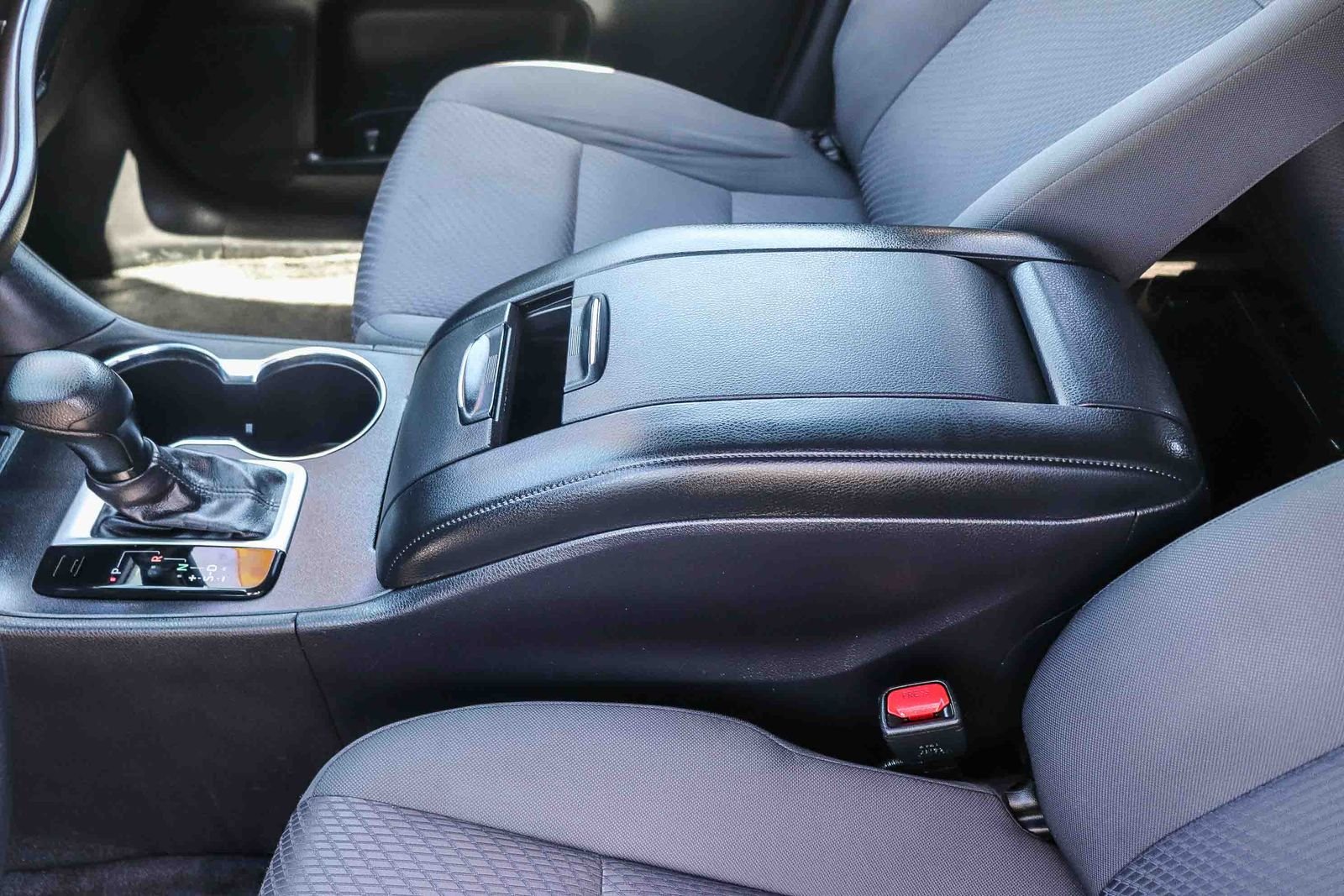 Used 2017 Celestial Silver Metallic Toyota LE image 23