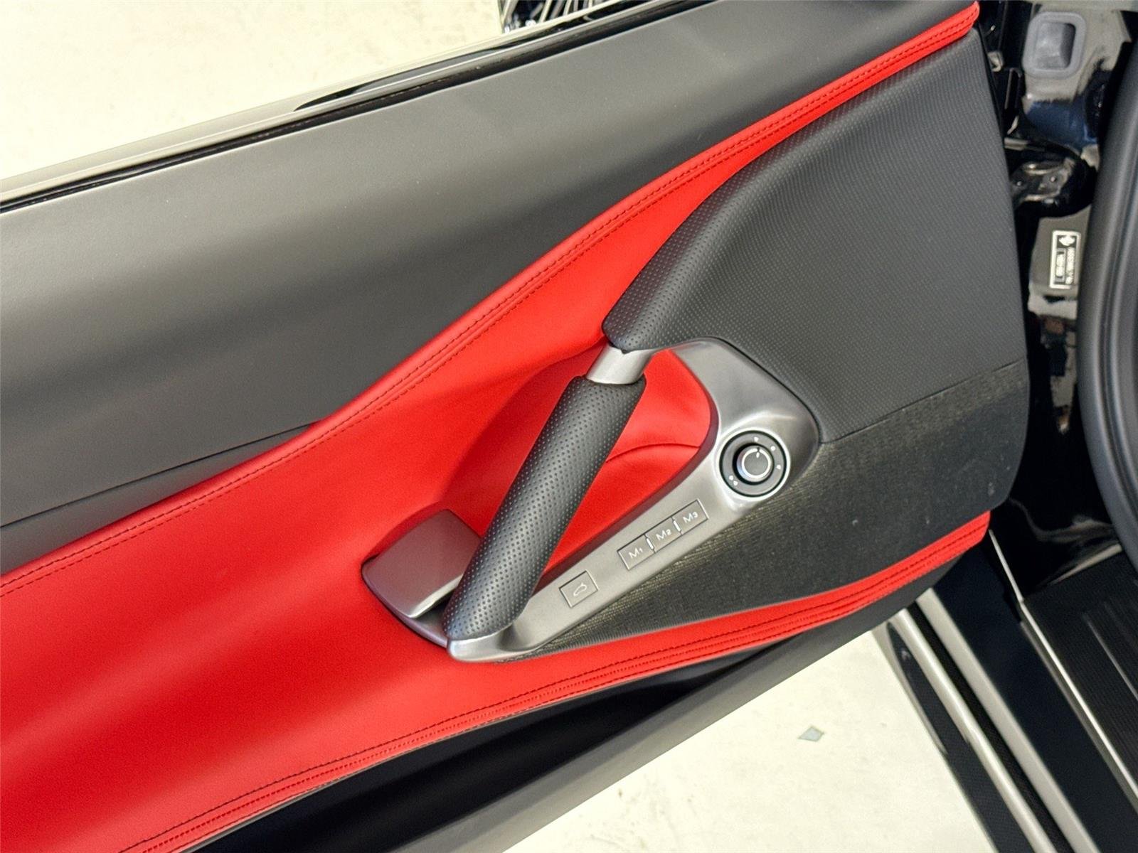 Used 2021 Nero Ferrari  image 13