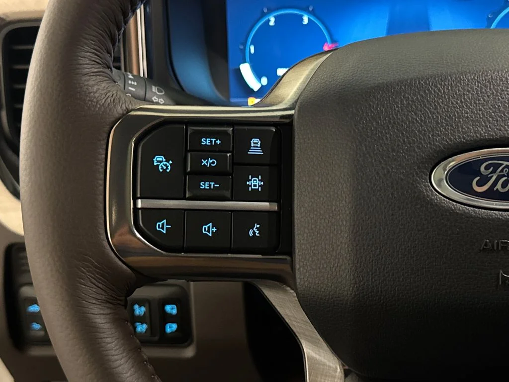 New 2026 White Ford King Ranch image 37