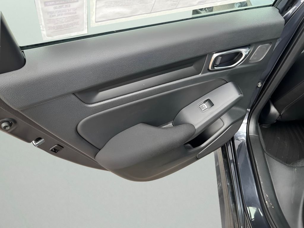 Used 2025 Gray Honda Sport Touring image 8