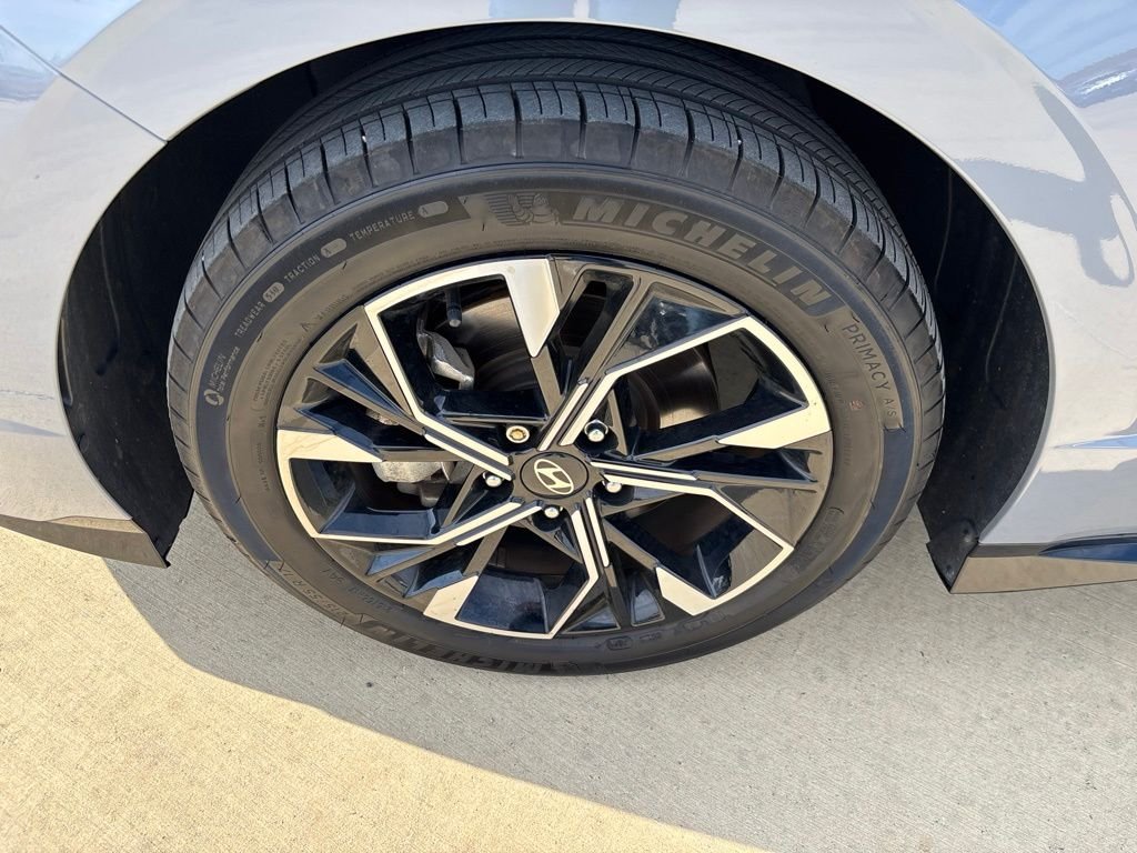 2024 Hyundai Sonata SEL - Photo 14