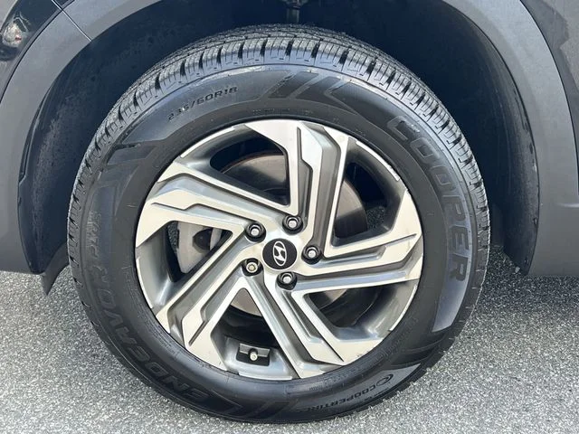 Used 2021 Black Hyundai SEL image 38