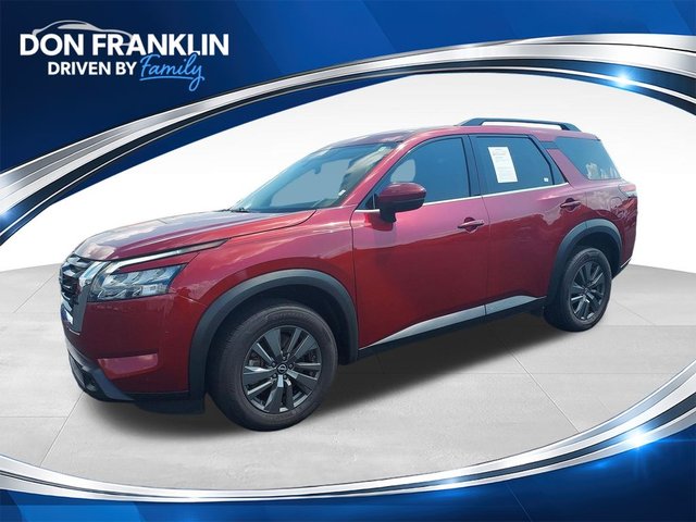 2023 Nissan Pathfinder SV