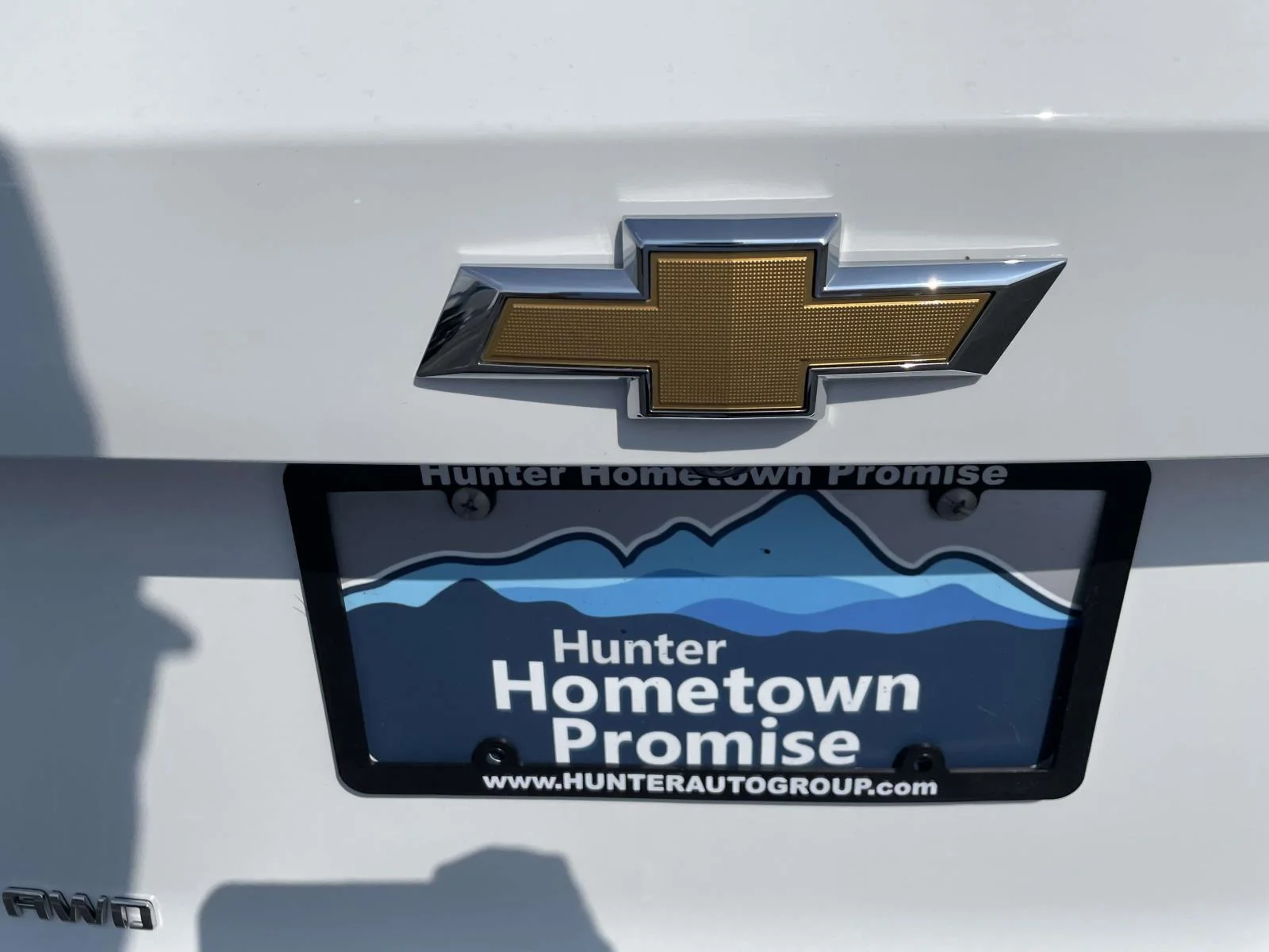 New 2026 Summit White Chevrolet 2LT image 12