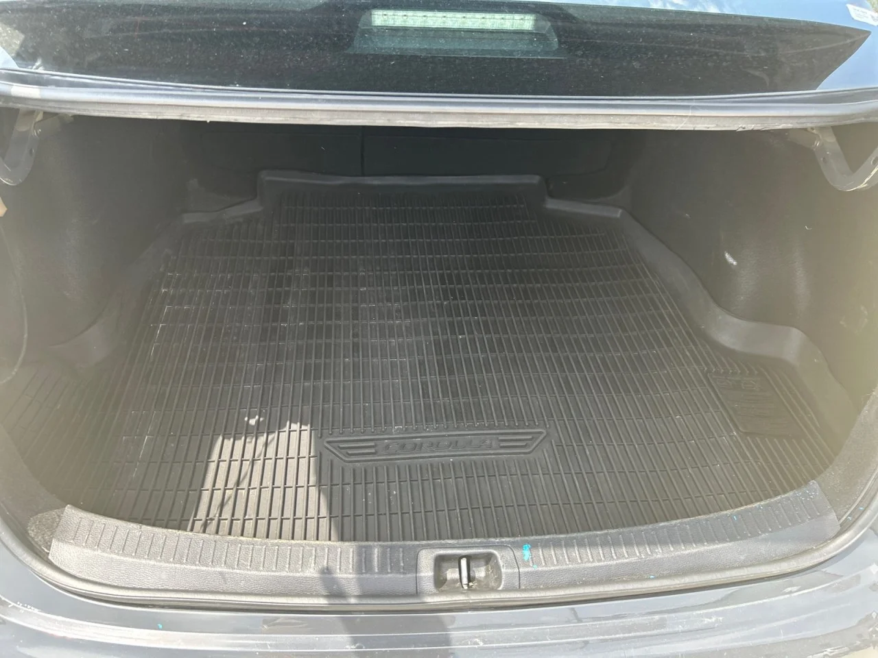 Used 2024 Underground Toyota LE image 7