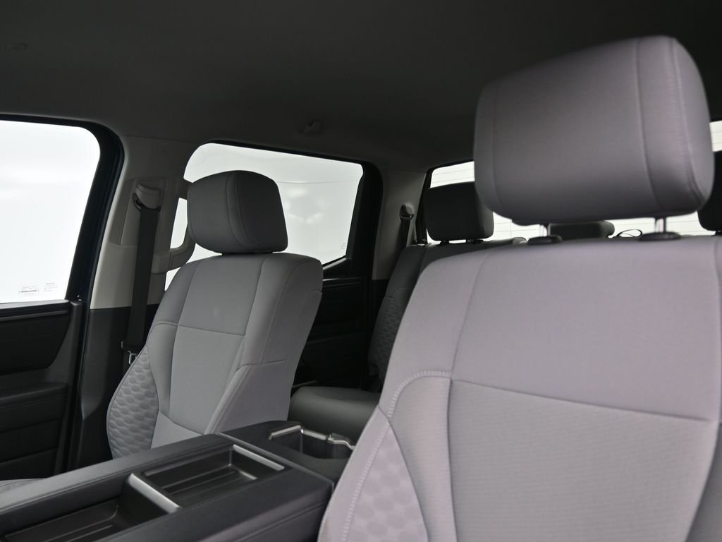 Used 2023  Toyota SR5 image 2