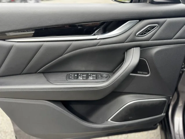 Used 2023 Grigio Maratea Metallic Maserati GT ~ Comfort & Convenience Package !! CPO ELEGIBLE !! image 14