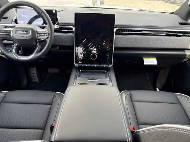 New 2026 White GMC Elevation image 21