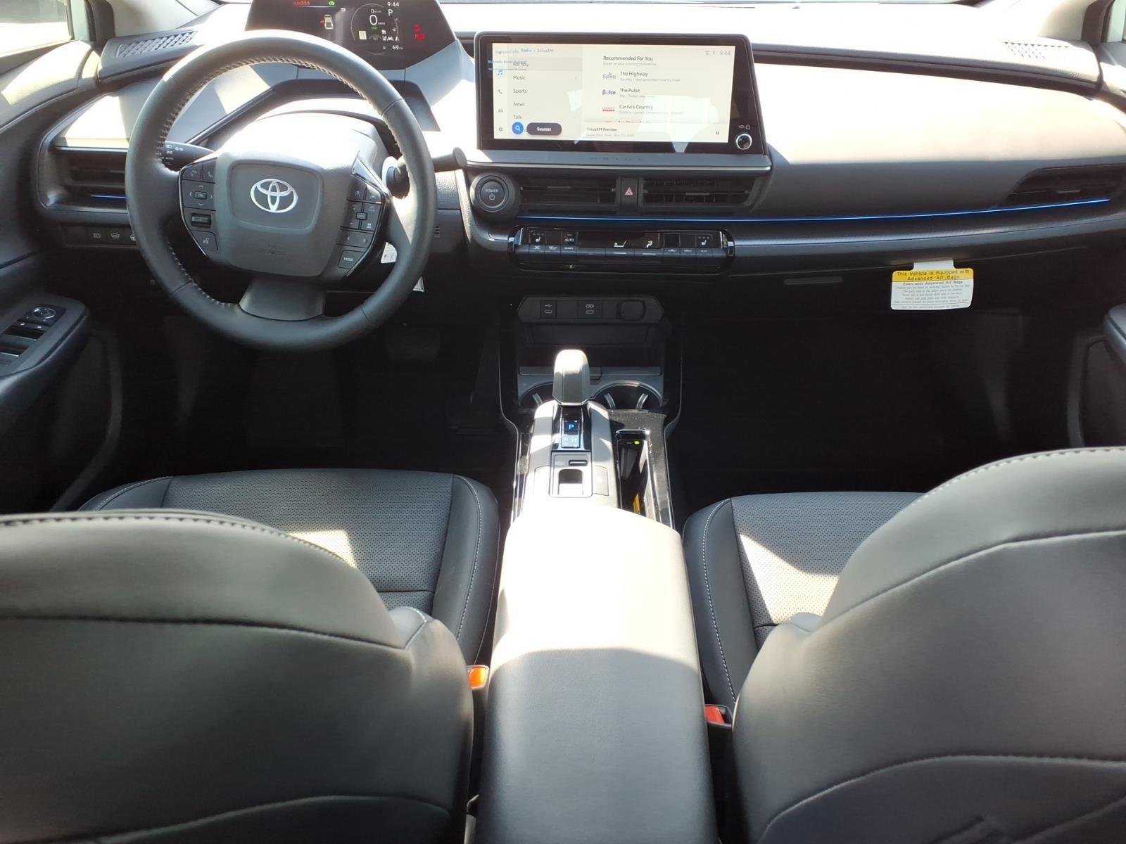 Used 2025 Wind Chill Pearl Toyota Nightshade image 20