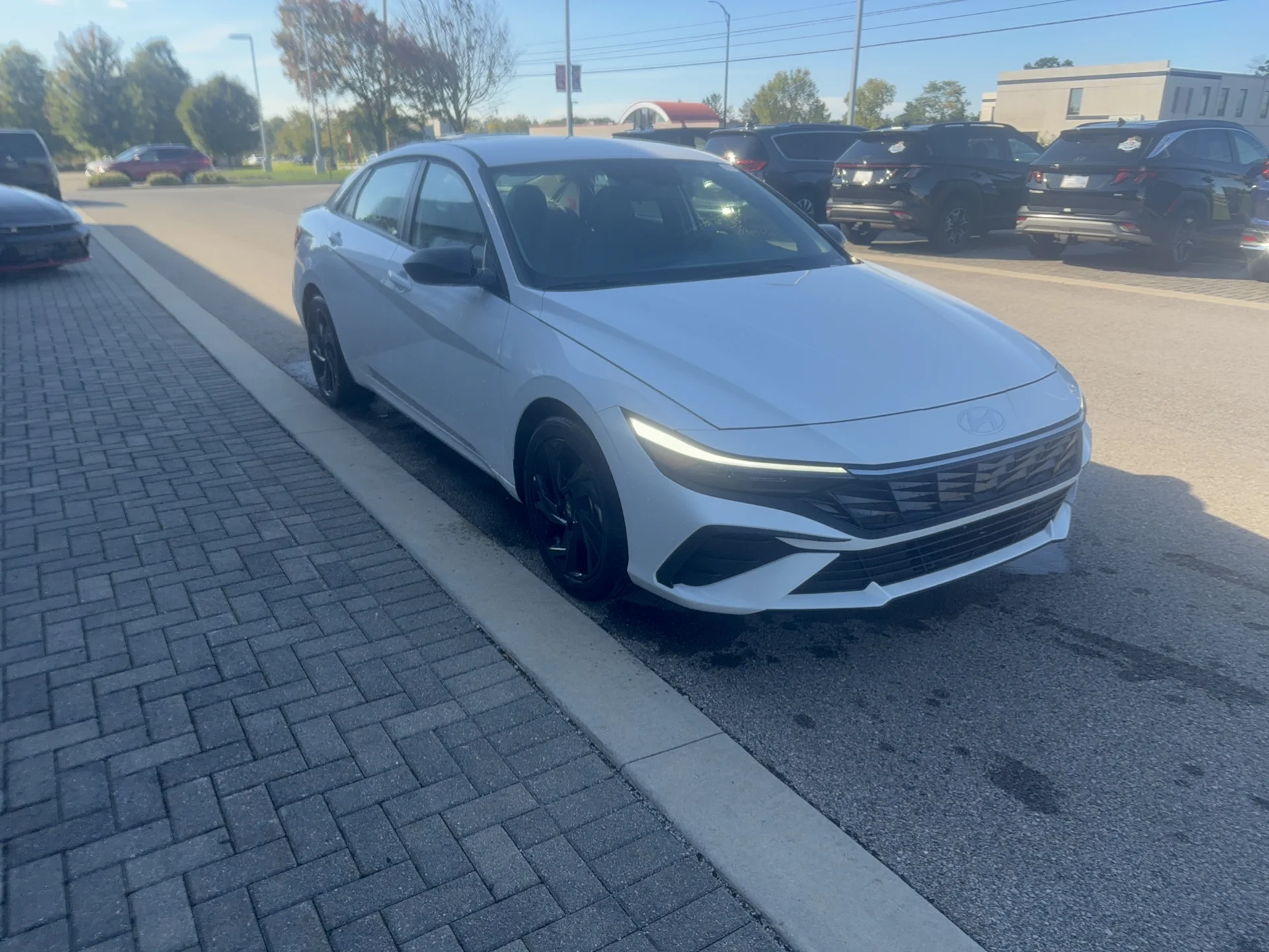 New 2026 Serenity White Pearl Hyundai SEL Sport image 3