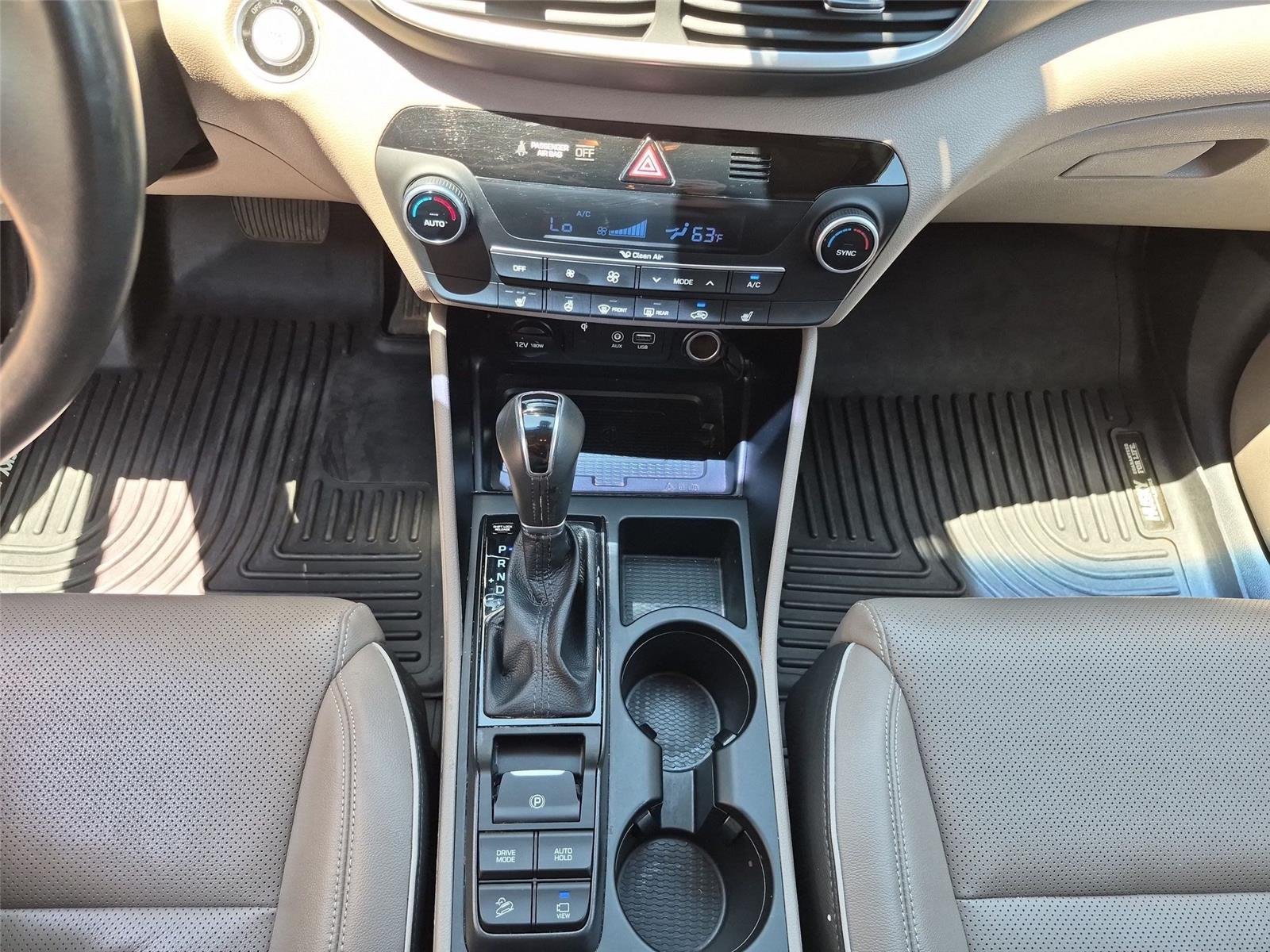 Used 2020 Winter White Hyundai Limited image 27