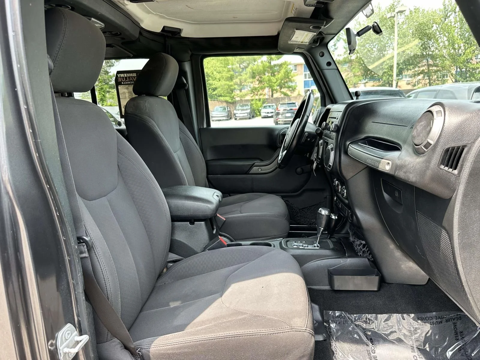 Used 2017 Gray Jeep Unlimited Sport image 30