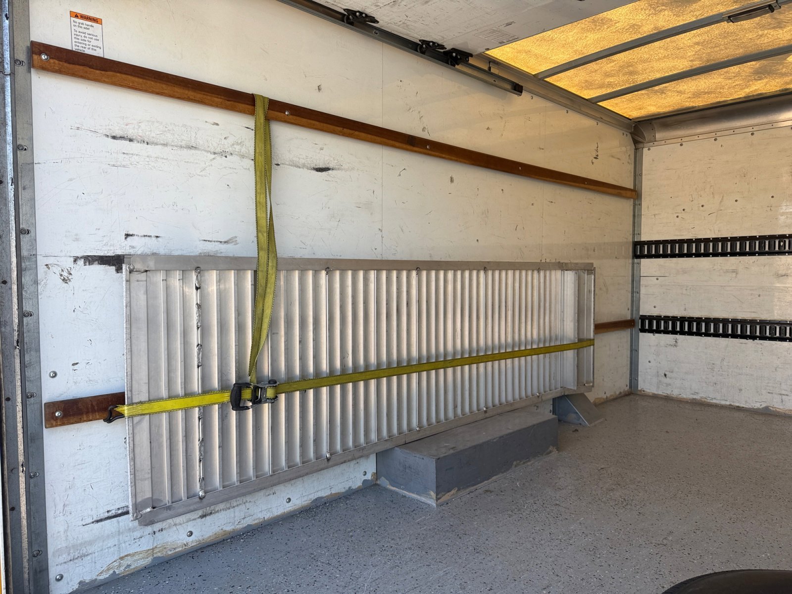 Used 2018 Orange GMC Work Van image 21