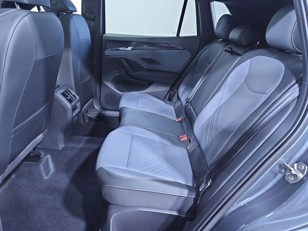 New 2025 Gray Volkswagen 2.0T SE R-Line Black image 24