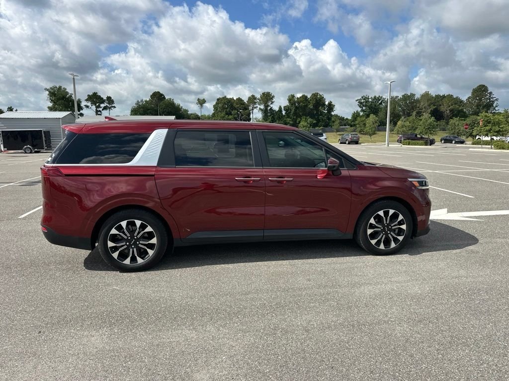 Used 2023 Red Kia EX image 4