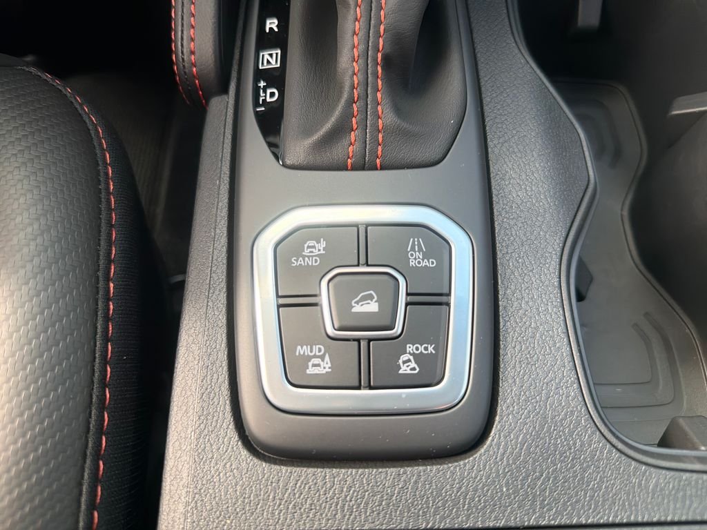 New 2026 Nissan Frontier PRO-4X 4D Crew Cab