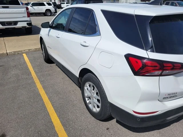 Used 2023 White Chevrolet LT image 5