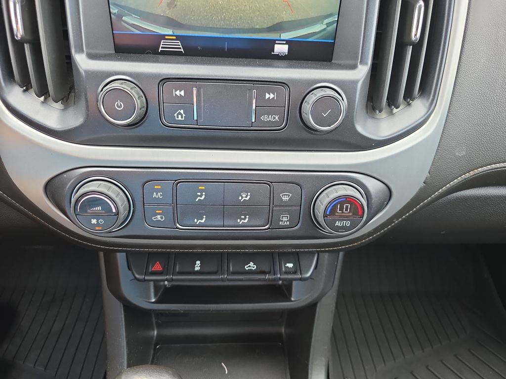 Used 2022 Onyx Black GMC Elevation image 27