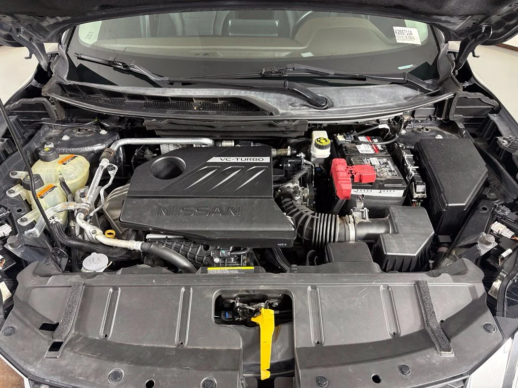 Used 2022 Gray Nissan SV image 41